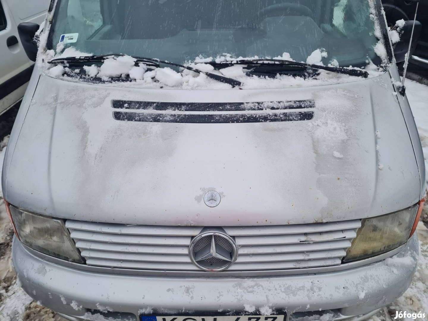 Mercedes Vito 638 motorháztető