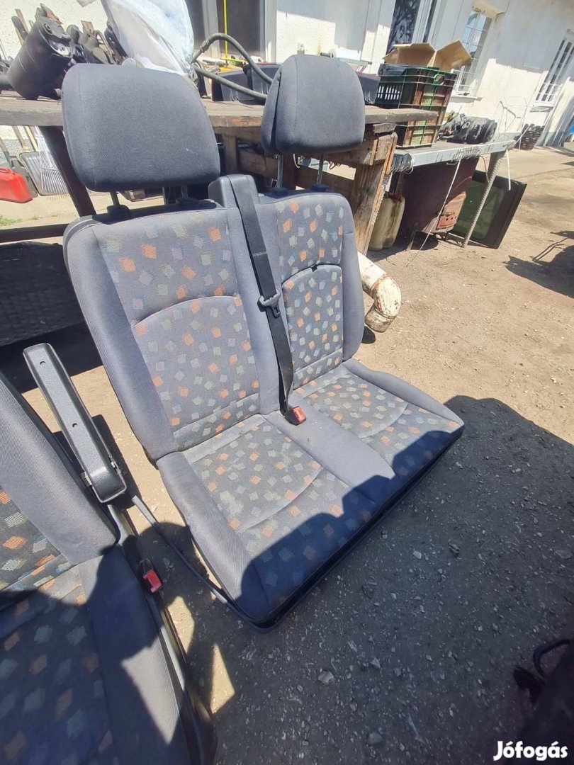 Mercedes Vito 639 Bal Első Dupla Ülés