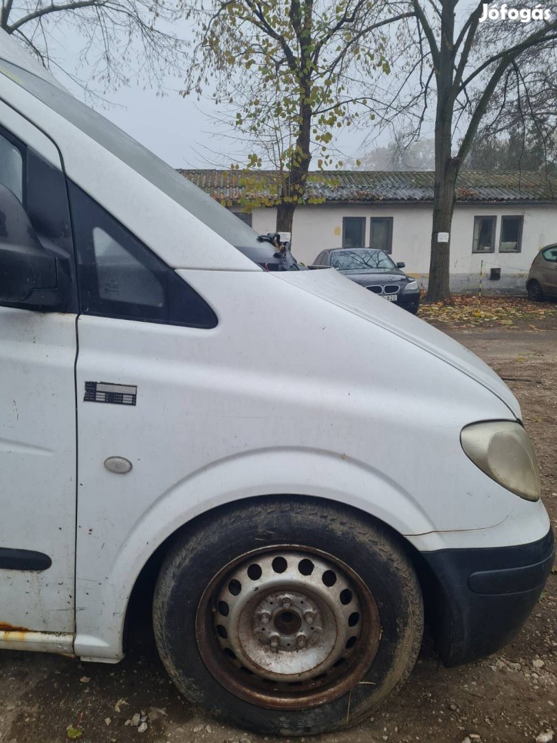 Mercedes Vito 639 jobb első sárvédő