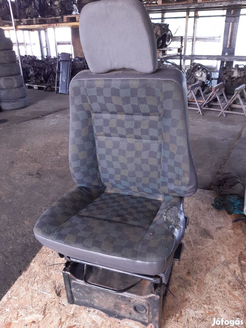 Mercedes Vito Bal Első Ülés