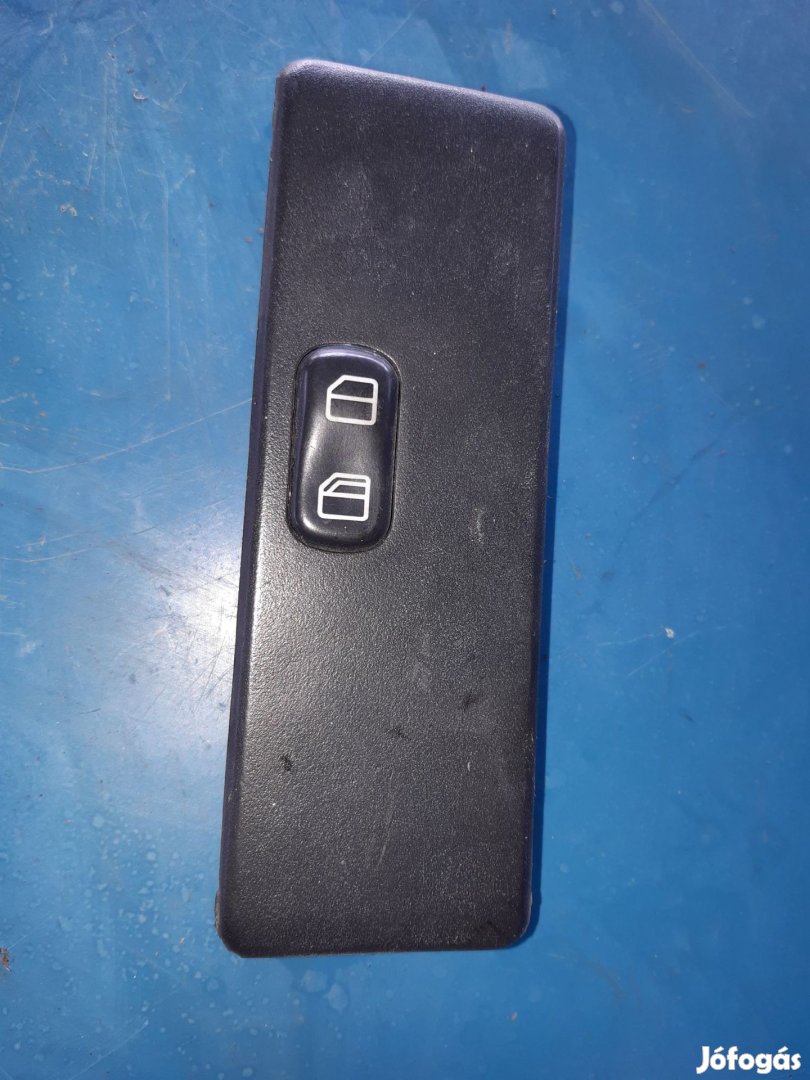 Mercedes Vito Jobb Első Ablakemelő Kapcsoló