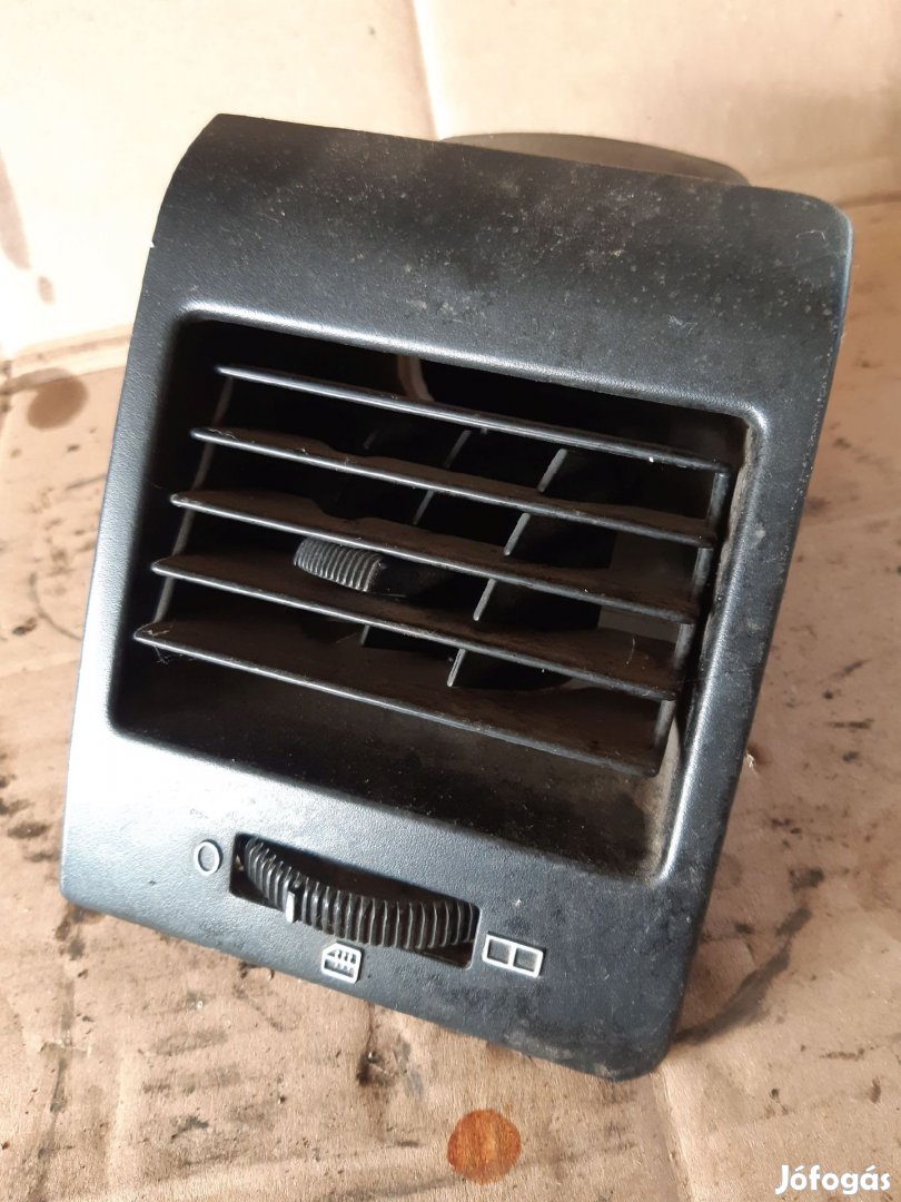 Mercedes Vito Jobb Első Szellőző