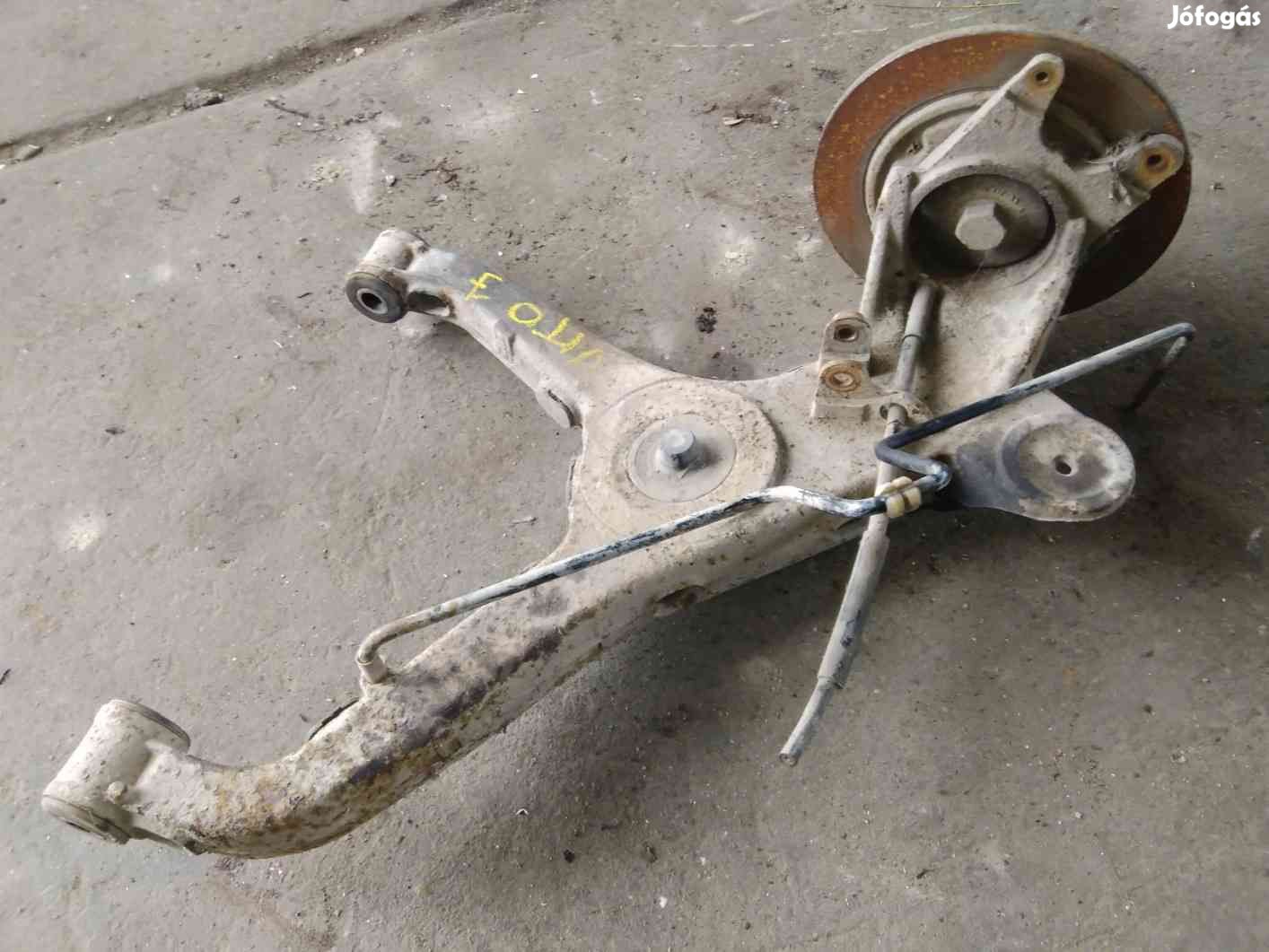 Mercedes Vito Jobb Hátsó Lengőkar Csonkállvány Kerékaggyal