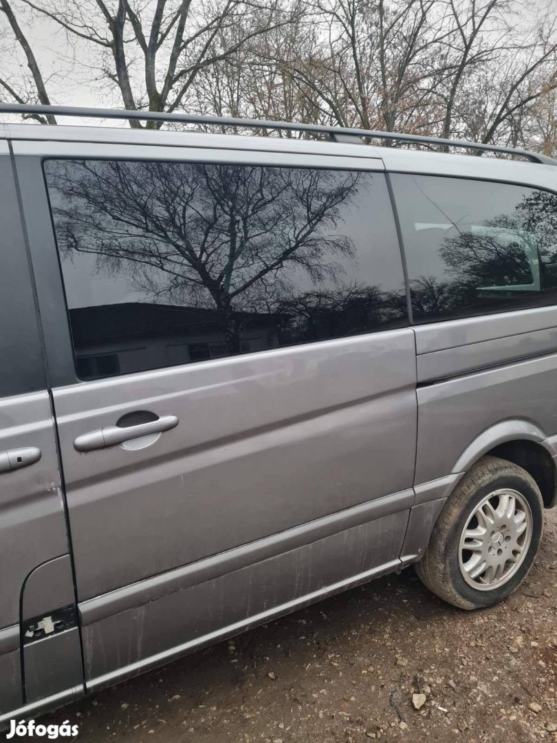 Mercedes Vito Viano 639 Bal tolóajtó