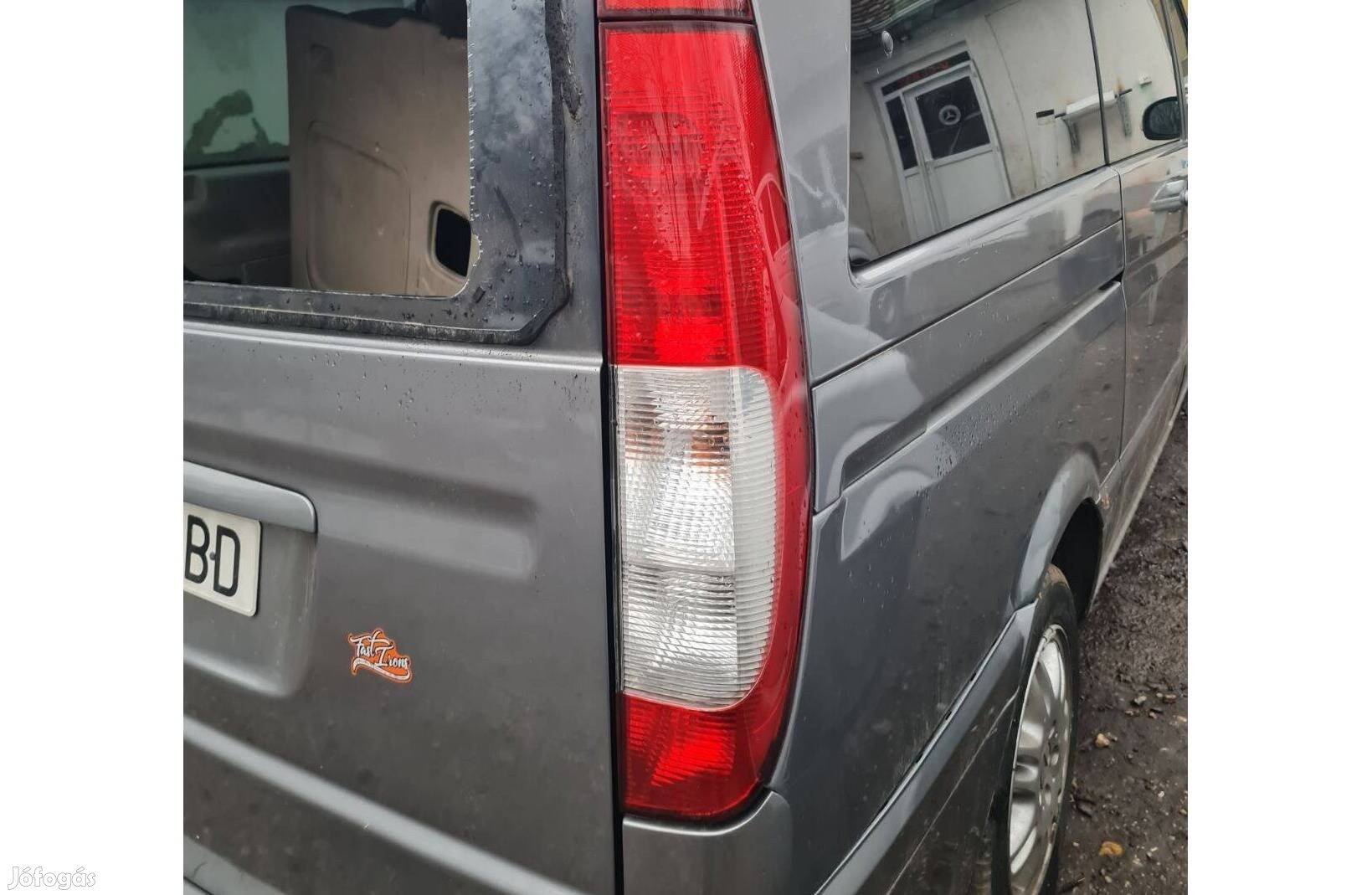 Mercedes Vito Viano Jobb hátsó lámpa