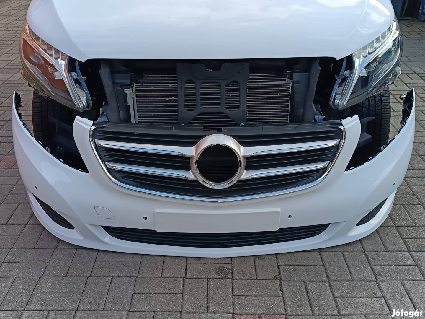 Mercedes Vito Viano V-class első lökhárító PDC üres 2014-2021