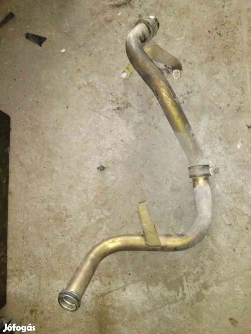 Mercedes Vito Vízcső