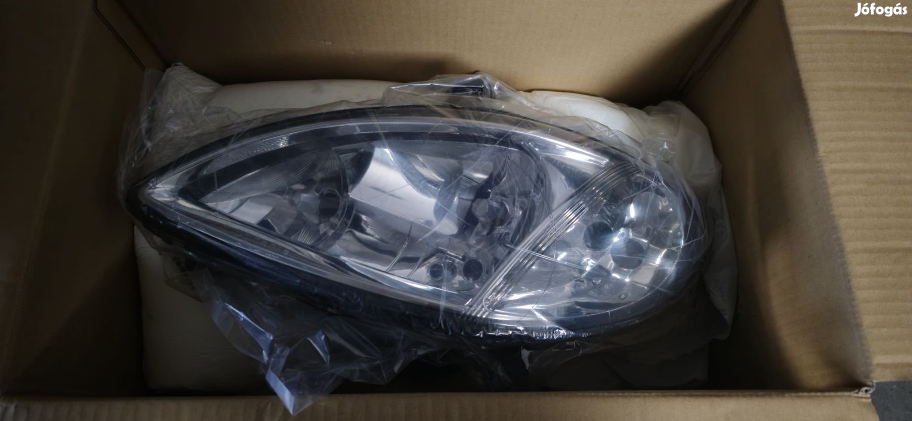 Mercedes Vito W639 bal fényszóró 20-0464-05-2 eladó