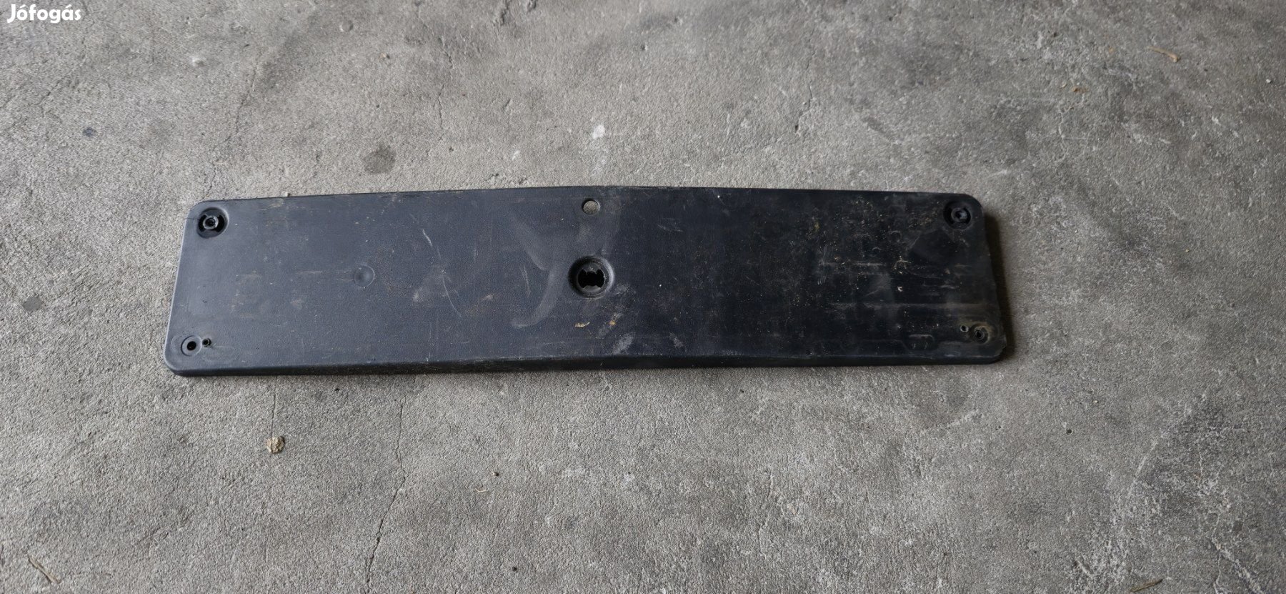 Mercedes Vito V-osztály W447 első rendszámtábla tartó -