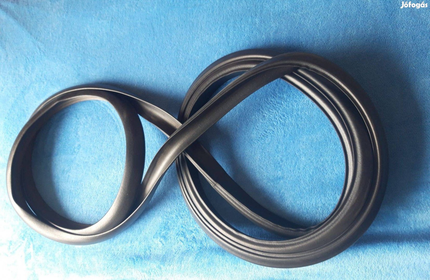 Mercedes W115 állólámpás sedan csomagtér kéder gumi tömítés Új