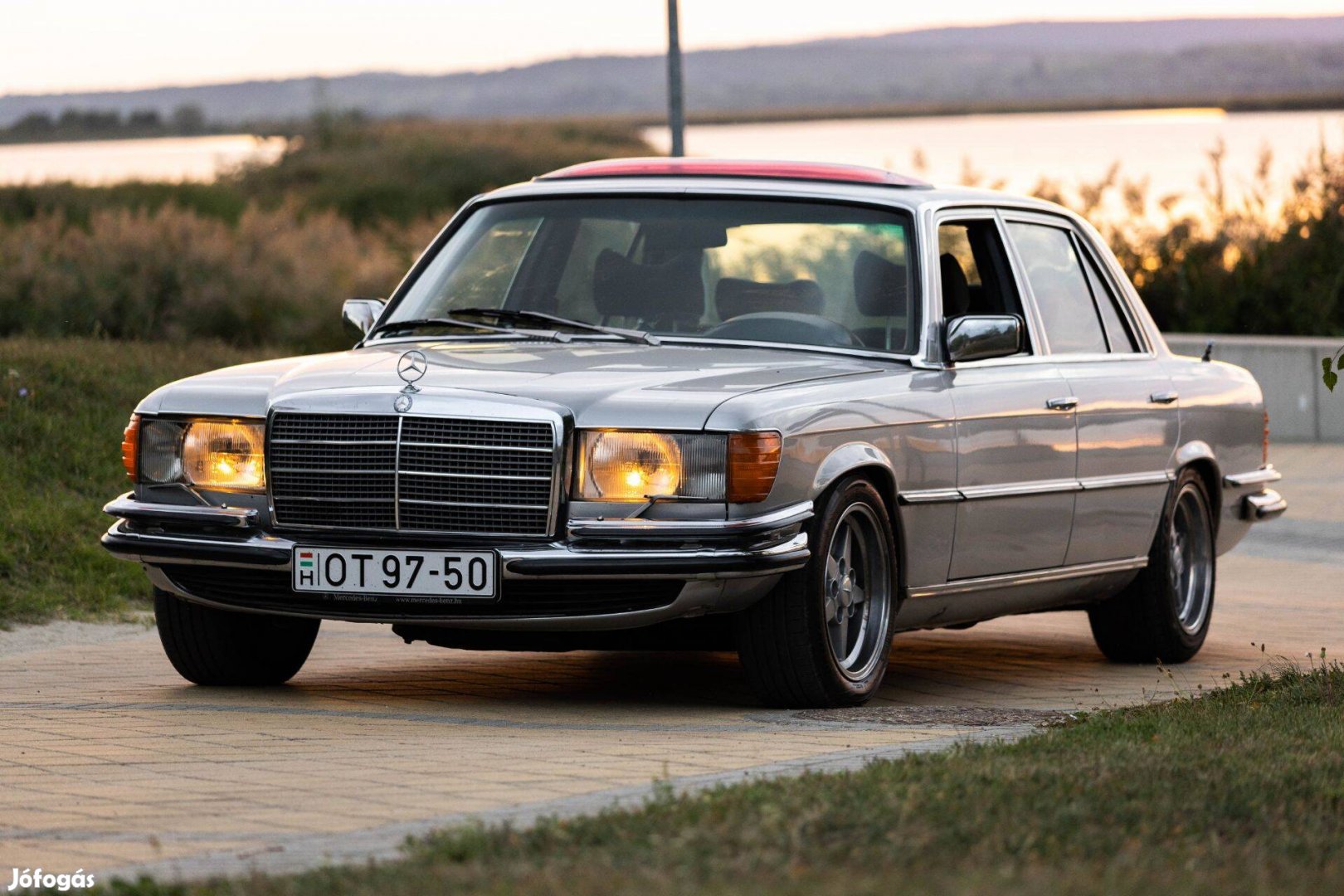 Mercedes W116 450SEL