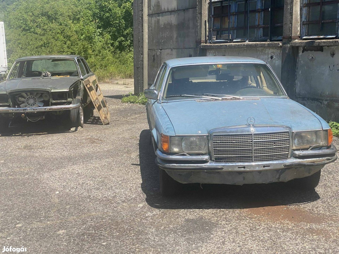 Mercedes W116 bontás alkatrészek
