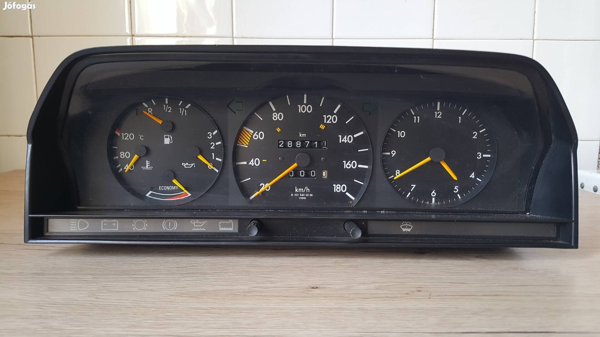 Mercedes W124 óracsoport eladó