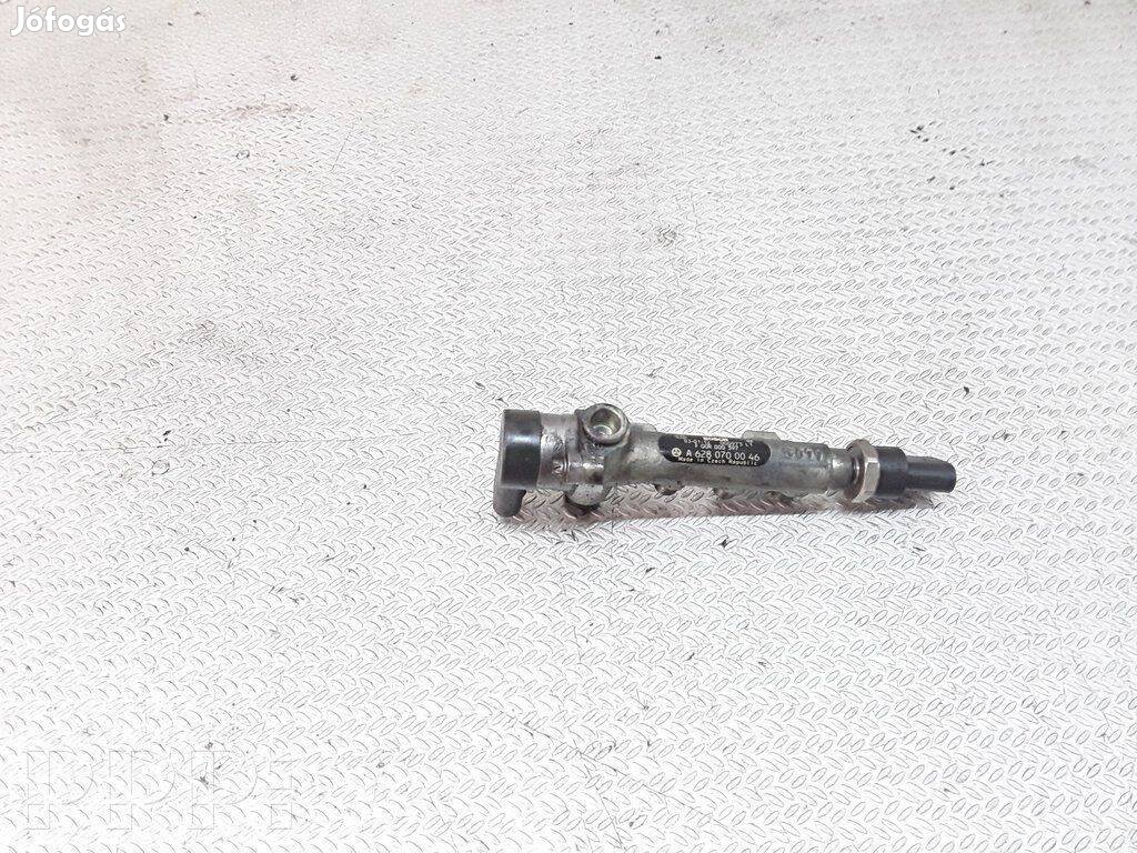 Mercedes W163, W211 , W220 bontott Osztó cső om628 eladó