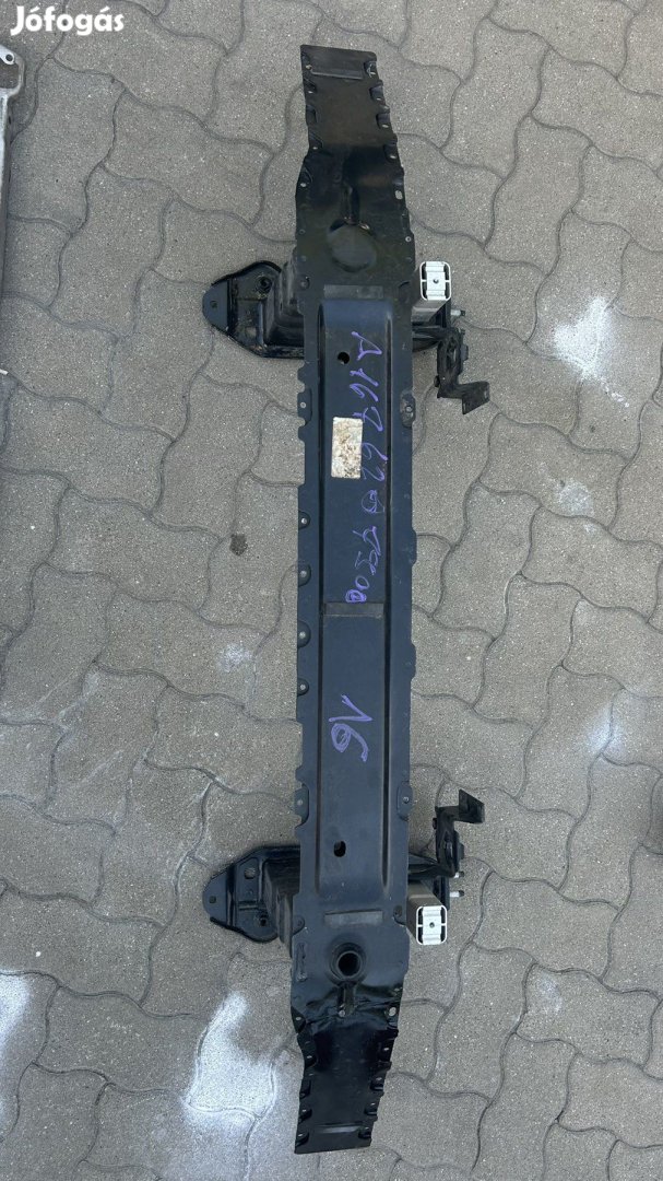 Mercedes W167 első kereszttartó A1676207900 eladó