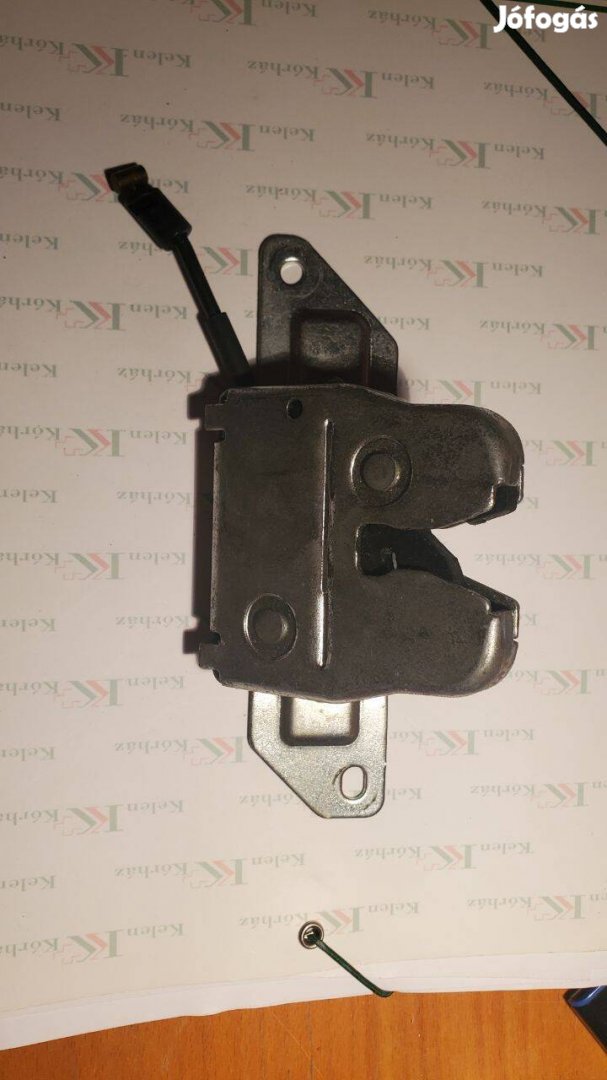 Mercedes W168 csomagtér ajtó zár (facelift)