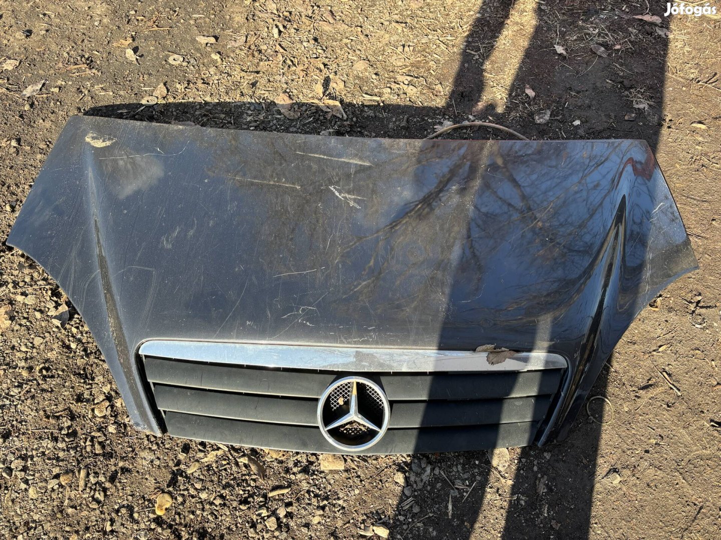 Mercedes W168 motorháztető géptető 