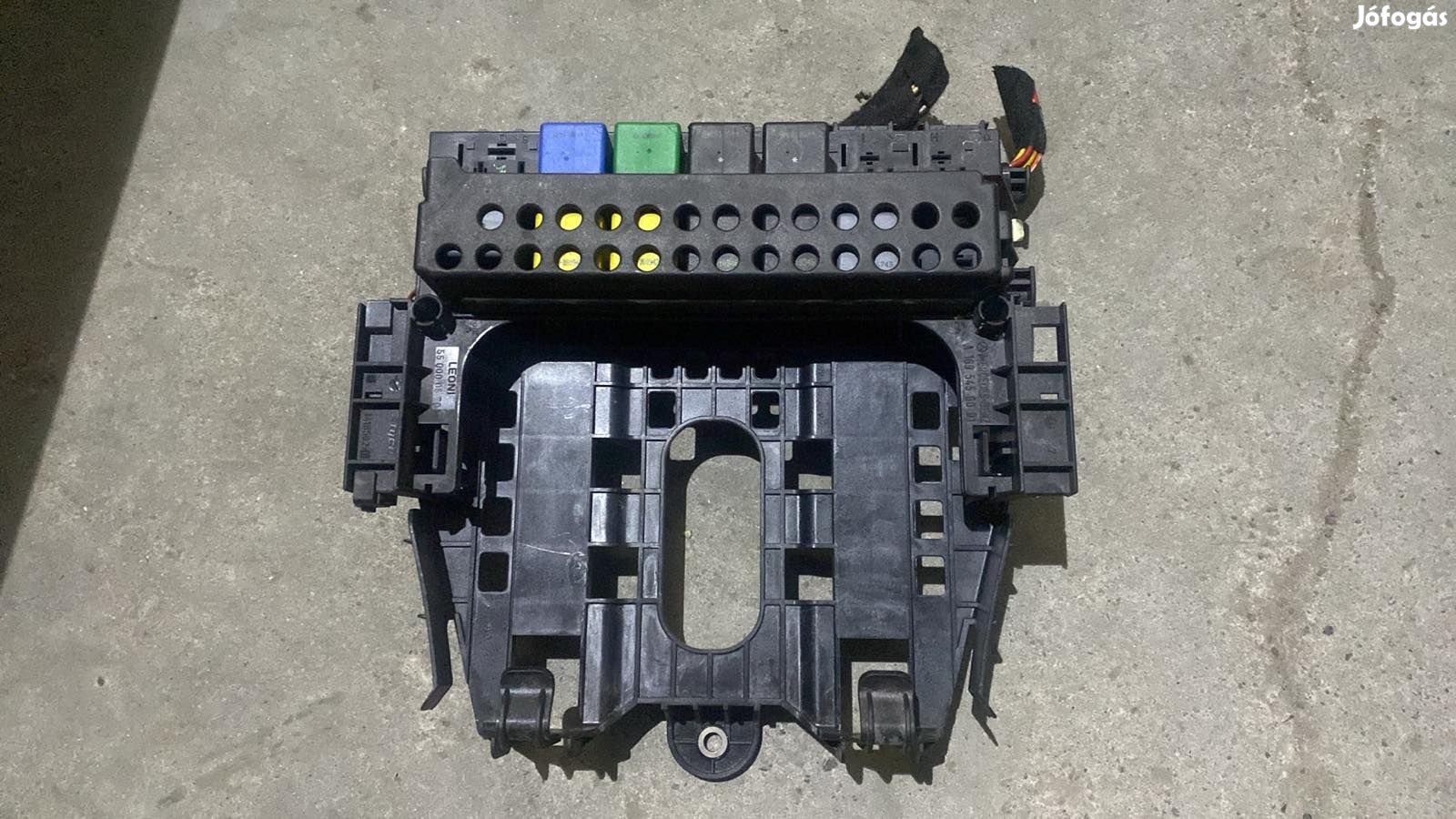 Mercedes W169 biztosítéktábla A1695450001 eladó