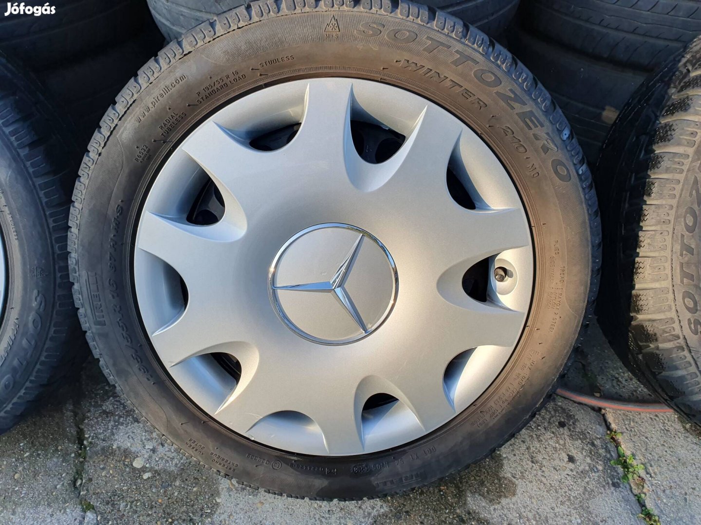 Mercedes W169 gyári dísztárcsa lemezfelni téligumi 195/55 R16