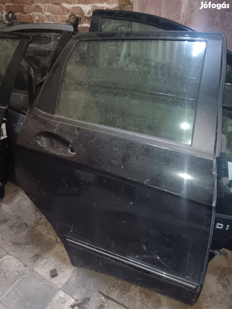 Mercedes W169 hátsó ajtó