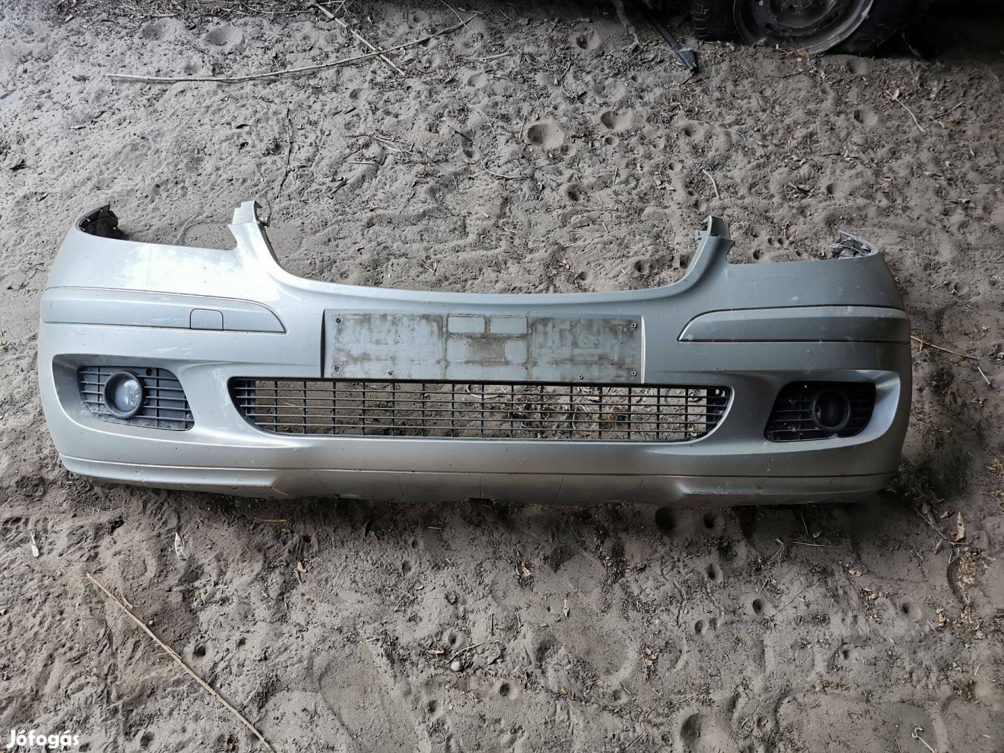 Mercedes W169 komplett első lökhárító eladó!