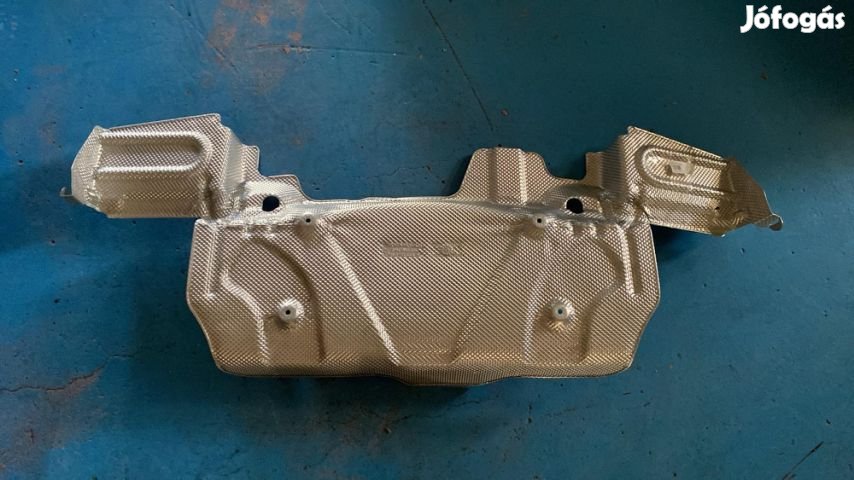 Mercedes W176 hőszigetelés A1766821000 eladó