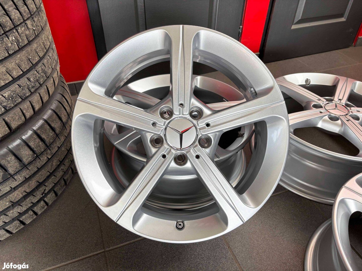 Mercedes W177 C118 17" 5x112 gyári alufelni eladó 17 coll A B CLA