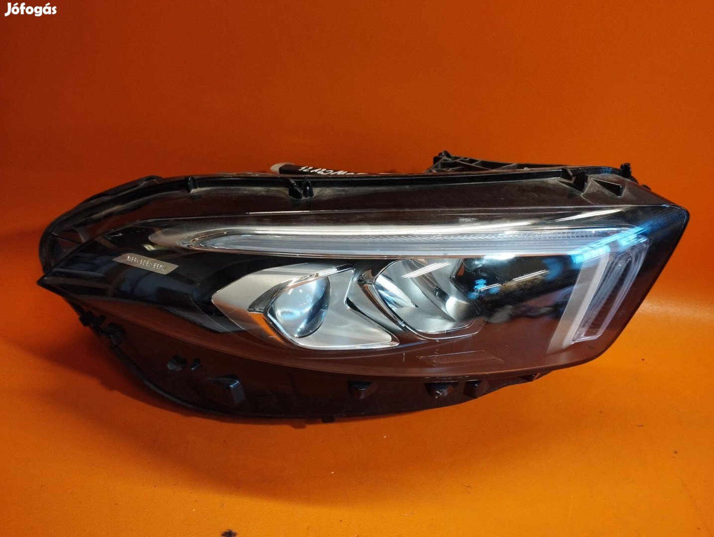 Mercedes W177 jobb led lámpa A1779063805 (S2.120.1105)