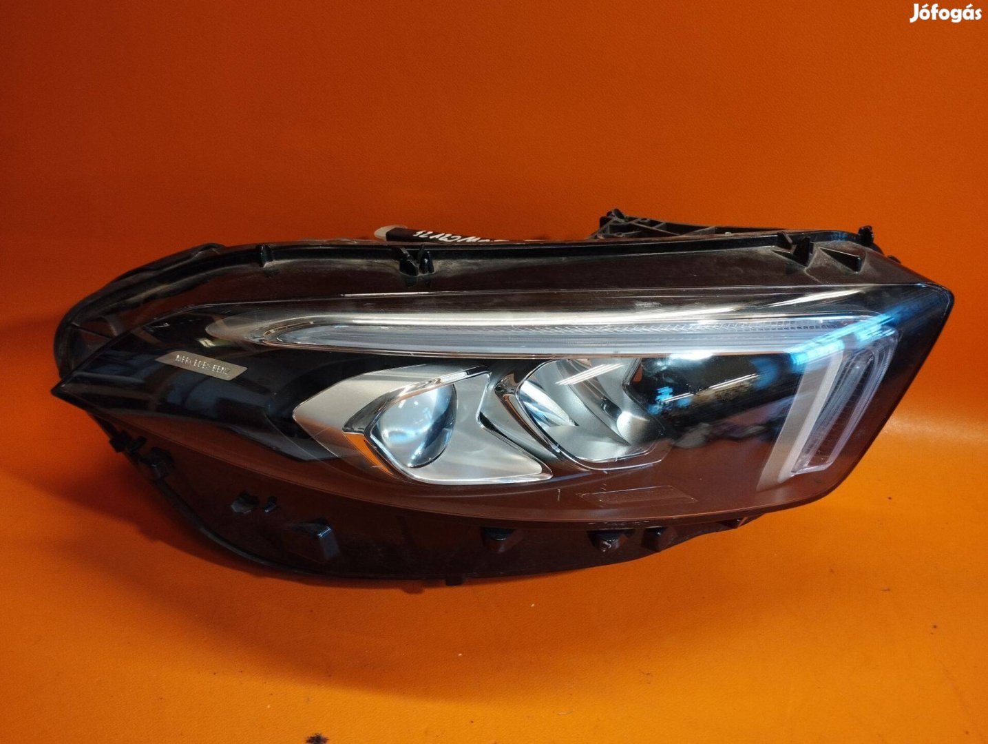 Mercedes W177 jobb led lámpa A1779063805 (S2.120.1105)