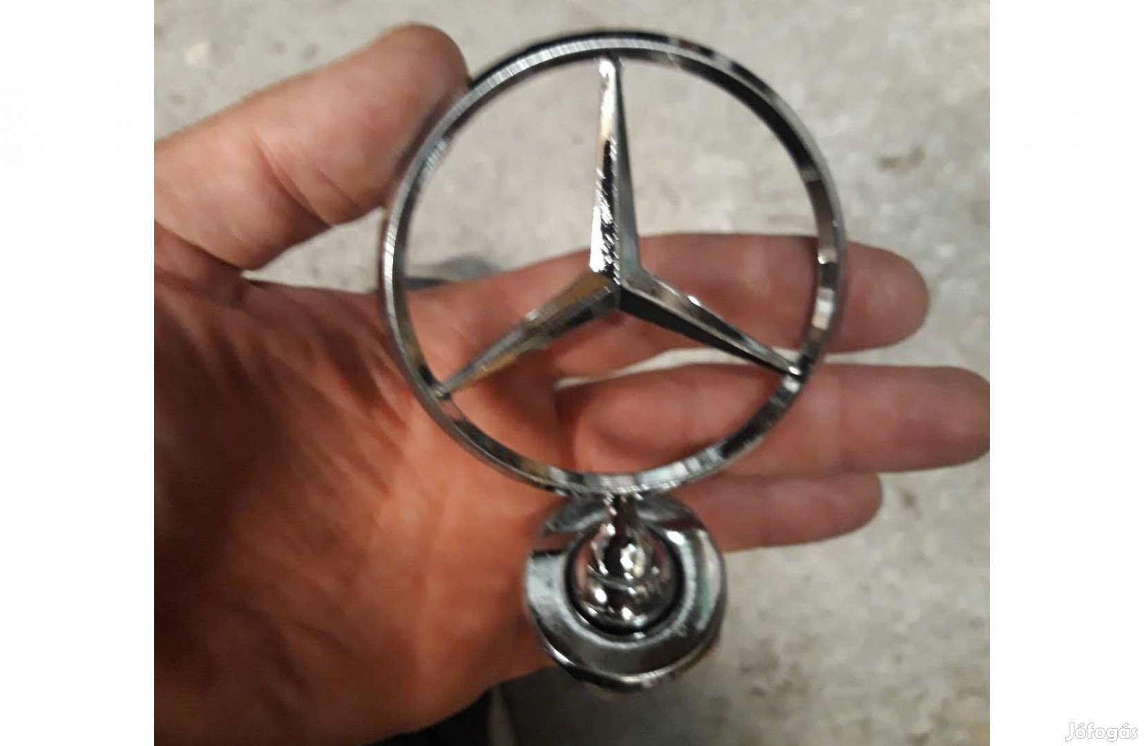 Mercedes W201 W123 W124 W126 géptető embléma