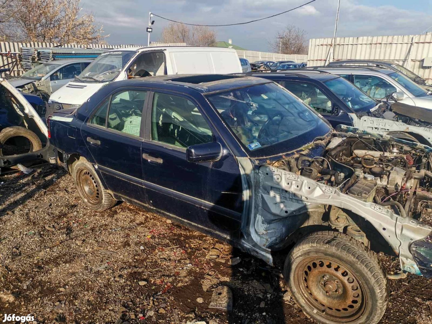 Mercedes W202 - C-class 220 cdi bontott minden alkatrésze eladó