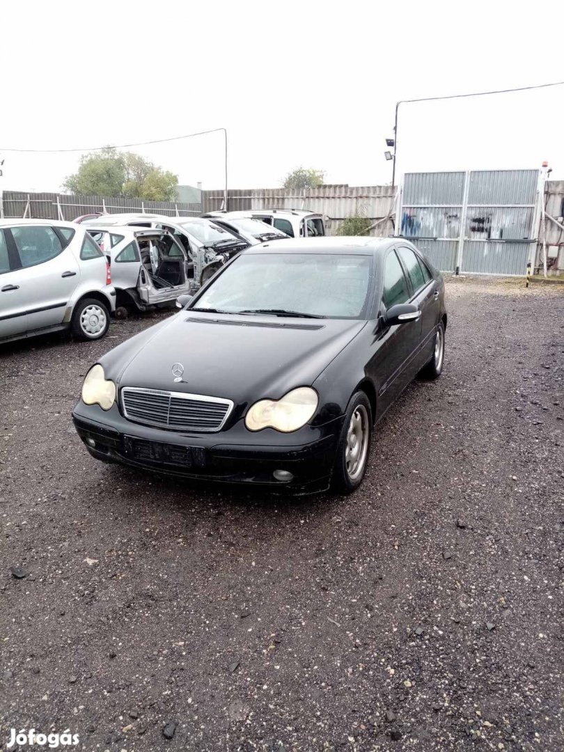 Mercedes W203 - C-class 220 cdi 2001 bontott minden alkatrésze eladó