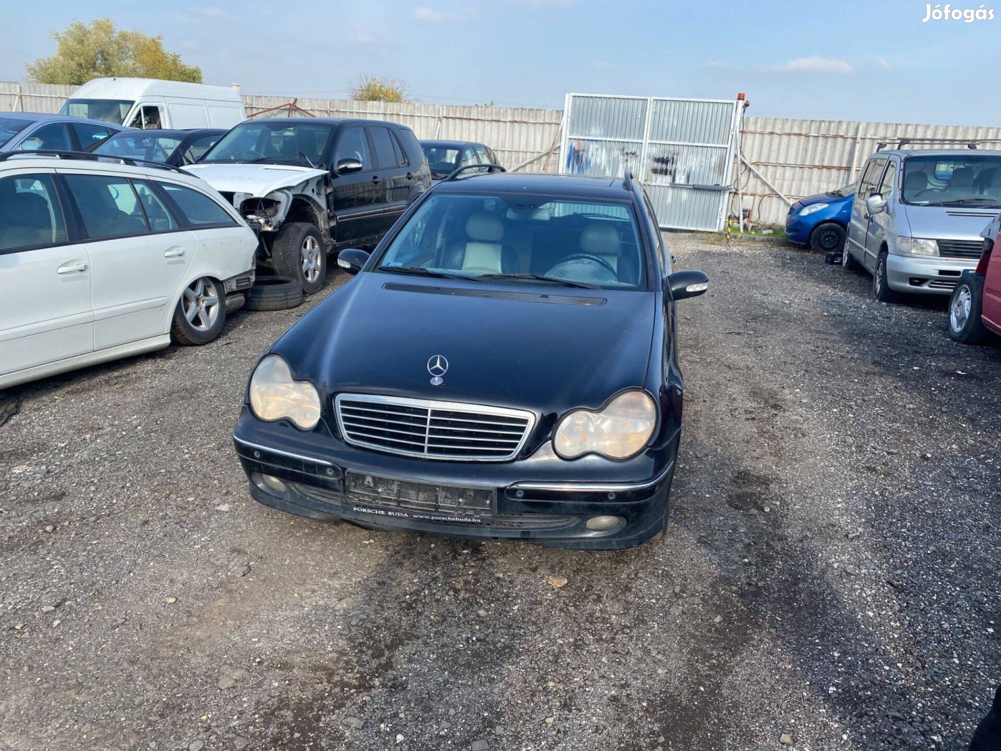 Mercedes W203 - C-class kombi 270 cdi bontott minden alkatrésze eladó