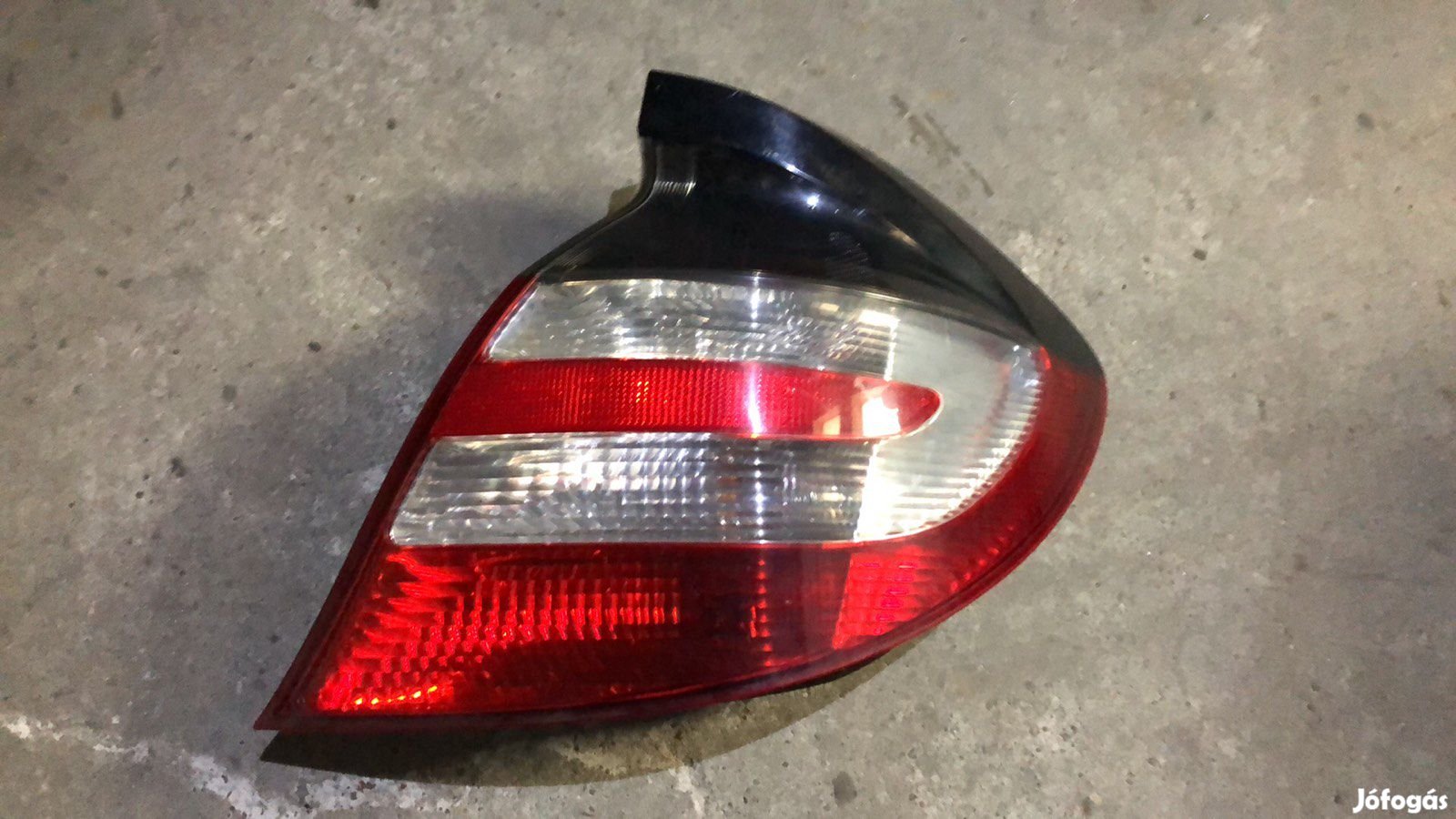Mercedes W203 jobb hátsó lámpa A2038202664 eladó