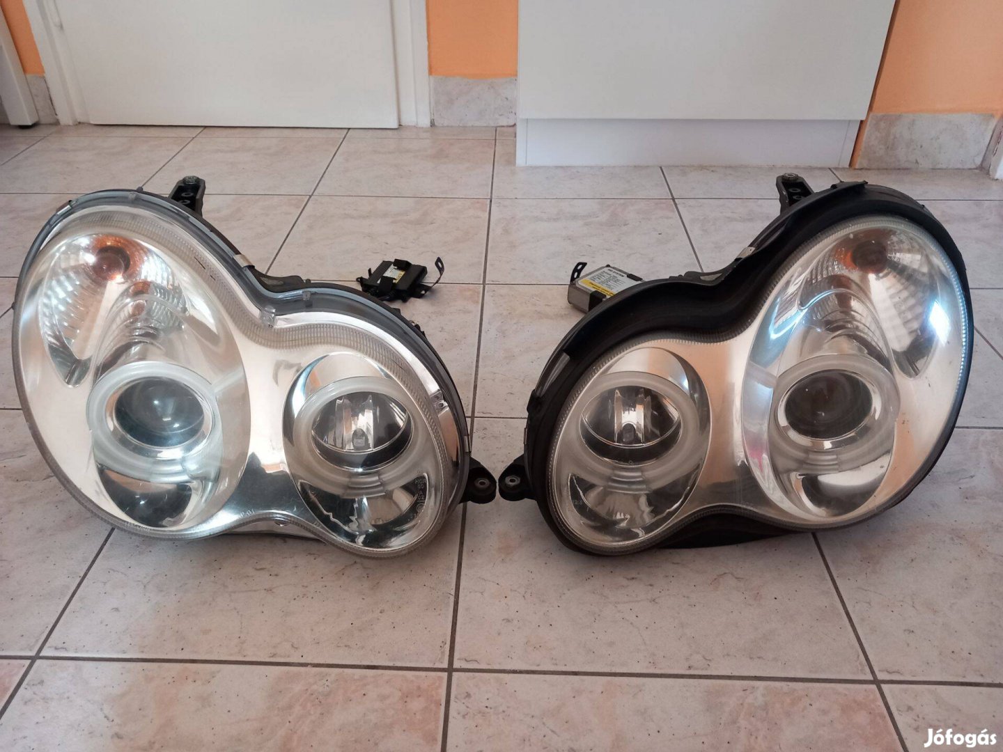 Mercedes W203 utángyártott xenon H7 fényszóró (angol)