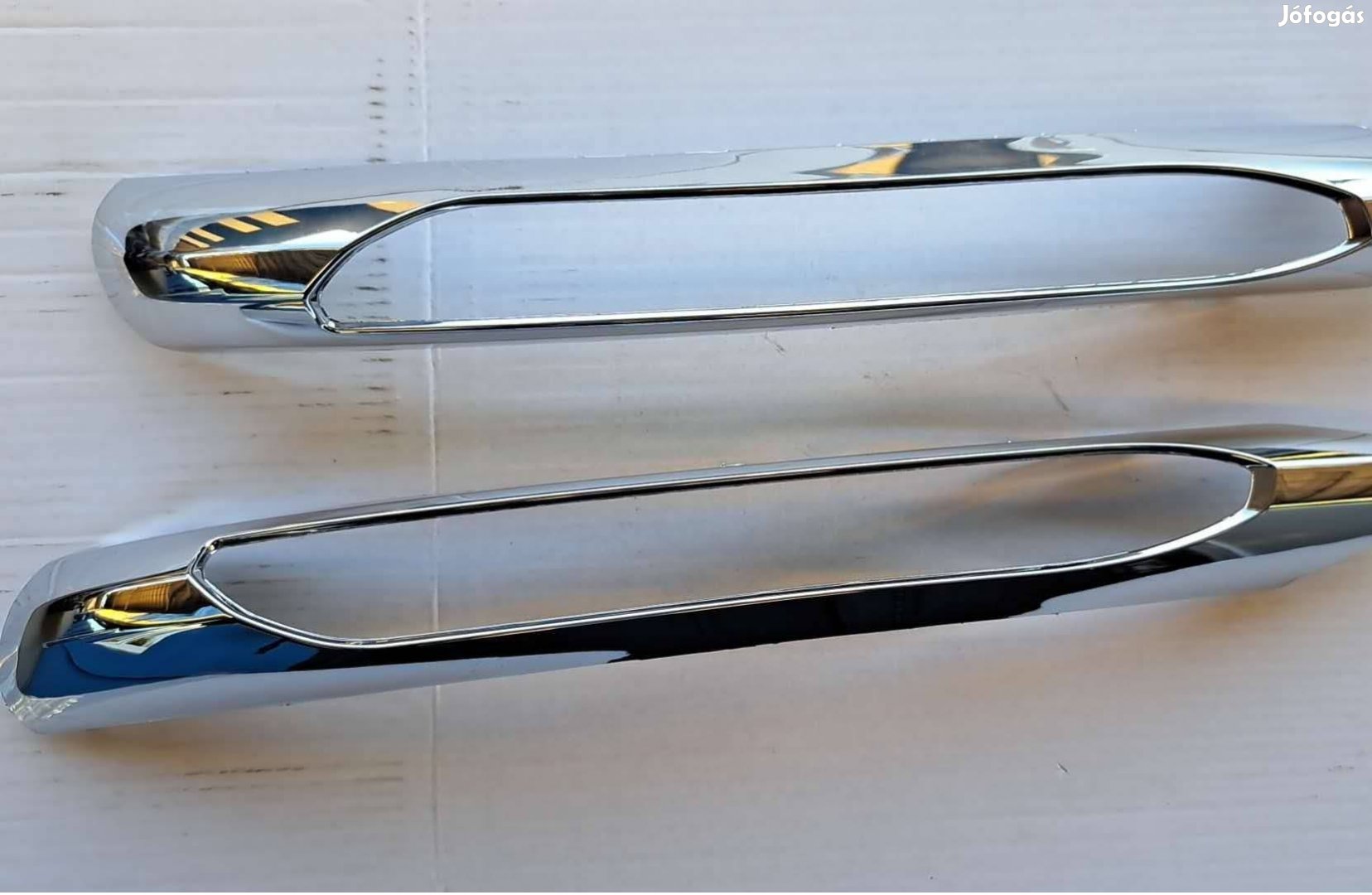 Mercedes W204 C facelift nappali menetfény króm jobb bal Új