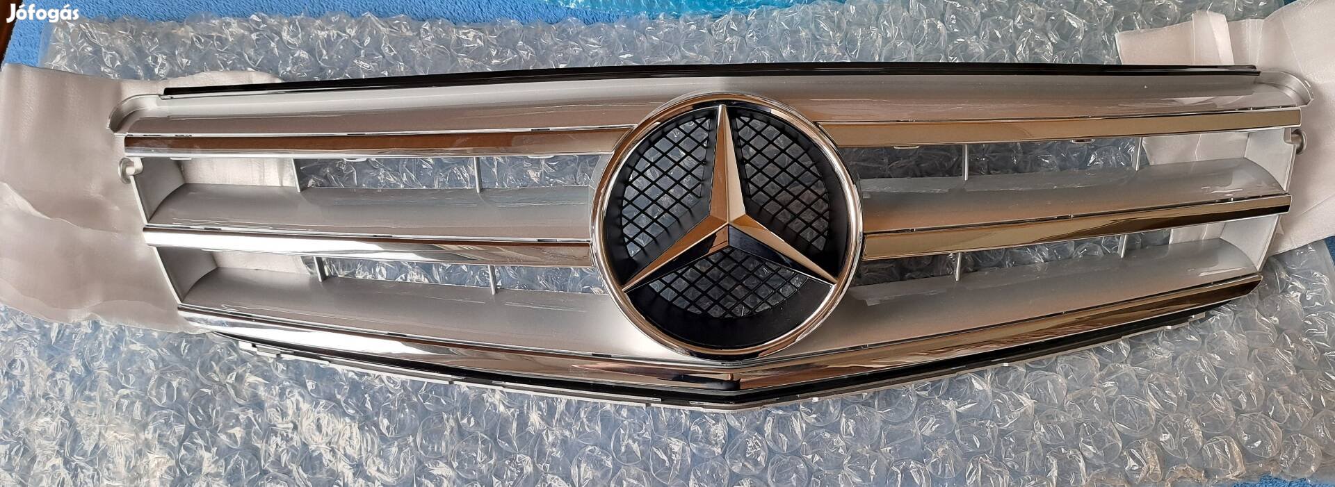 Mercedes W204 Új hűtőrács díszrács