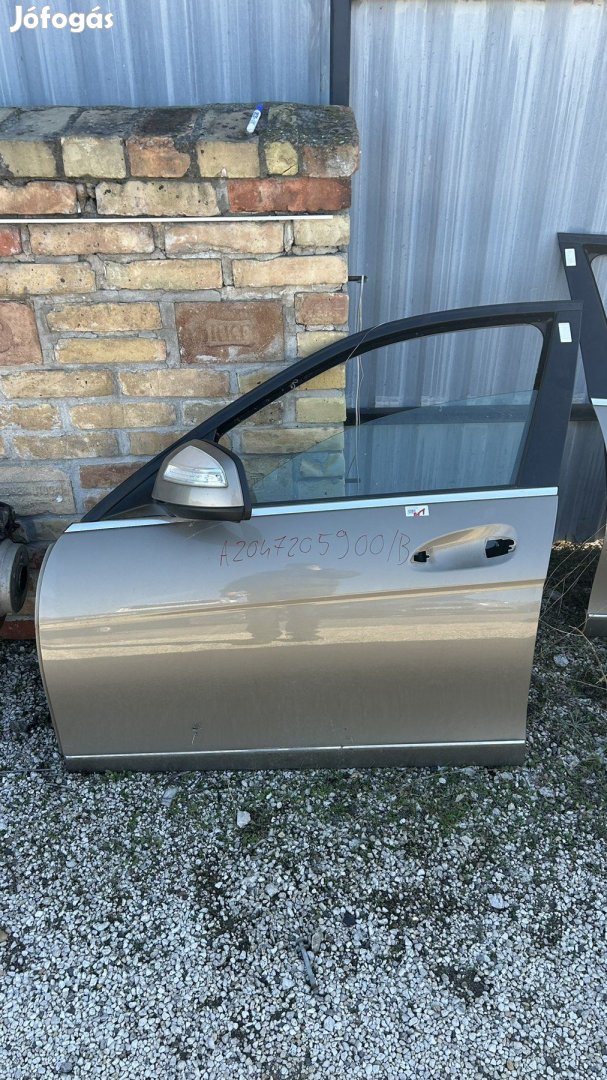 Mercedes W204 bal első ajtó A2047205900 eladó
