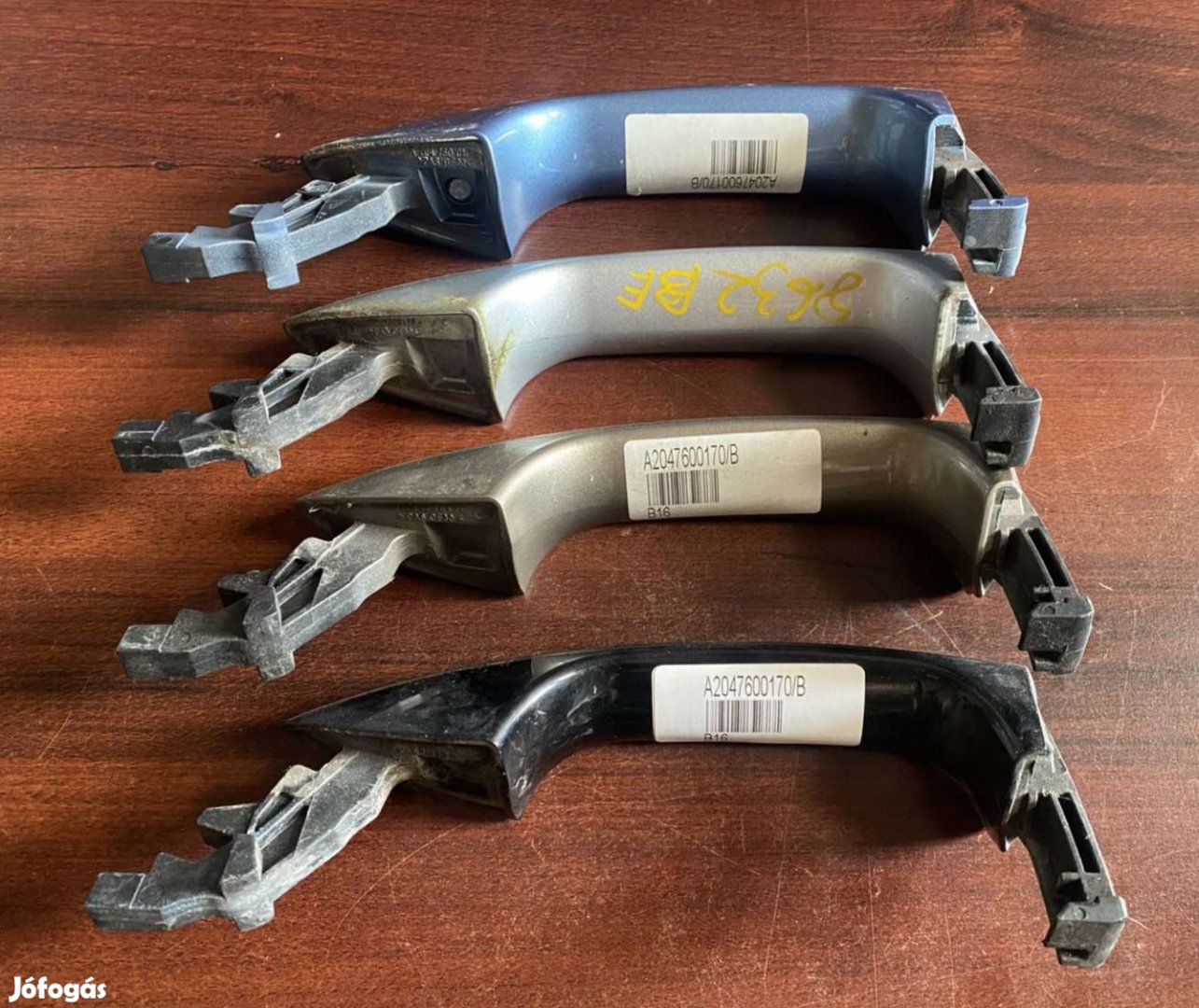 Mercedes W204 külső kilincs bal első-hátsó A2047600170 eladó