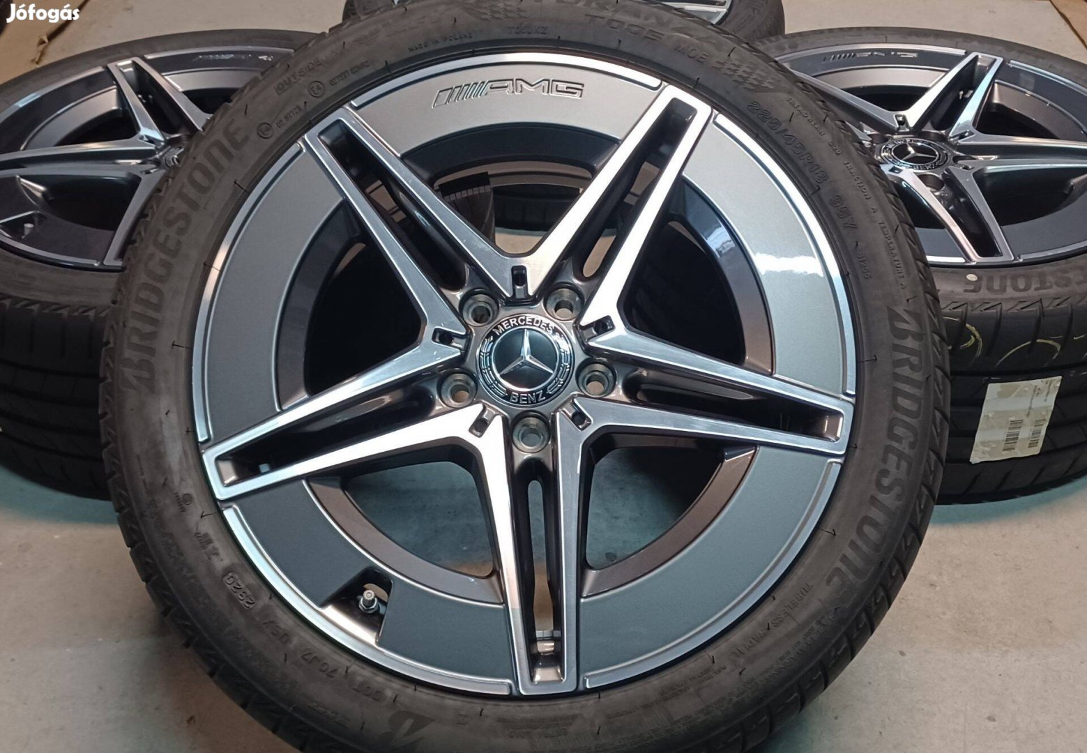 Mercedes W206 AMG 5x112 7,5-9x18 225/45 255/40 R18 nyári gumikkal