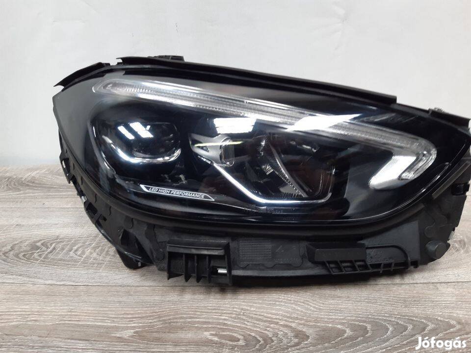 Mercedes W206 - C-class bontott Fényszóró, törött csak alkatrésznek el