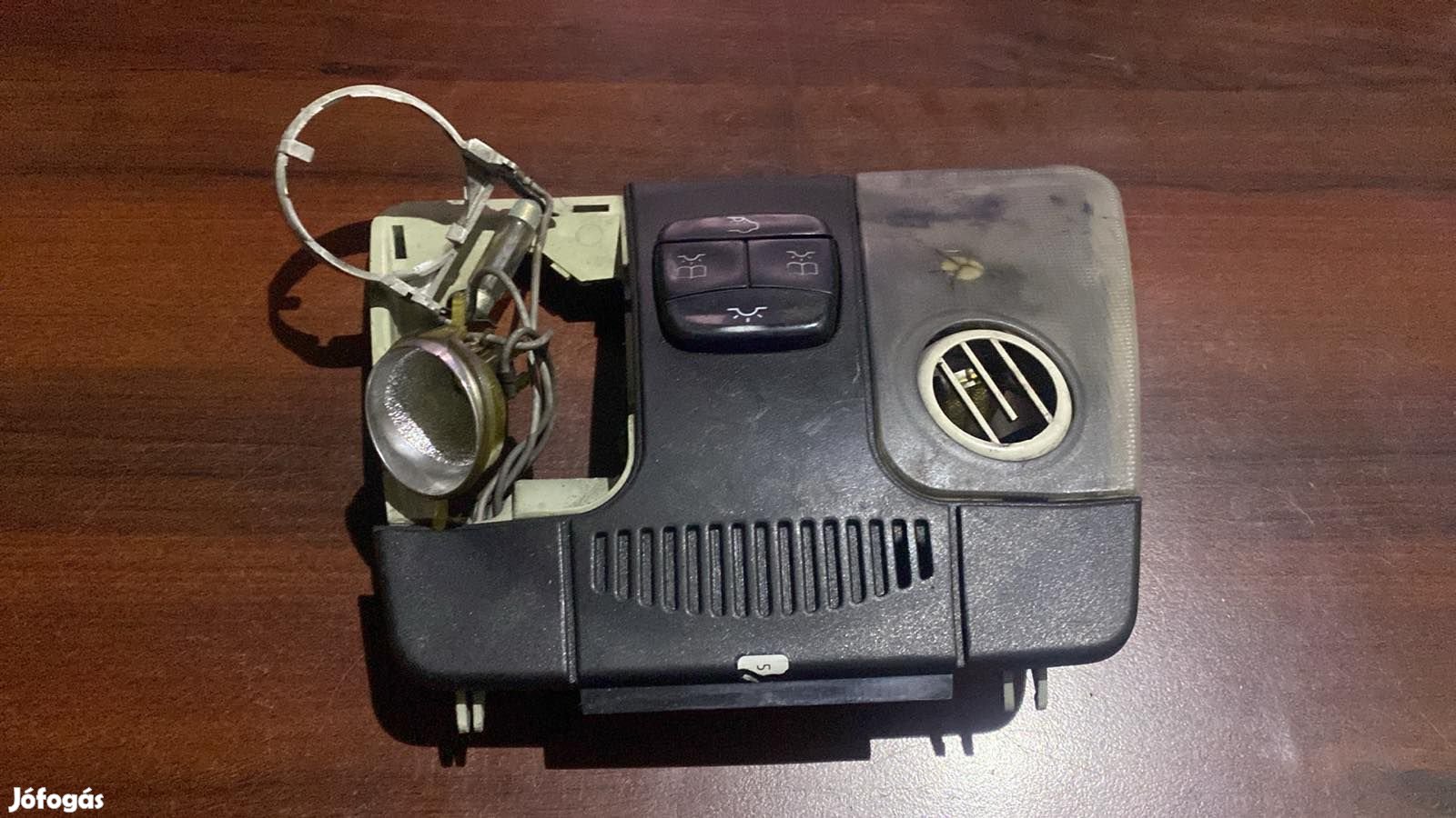 Mercedes W208 tetőlámpa A2088206001 7C45 eladó