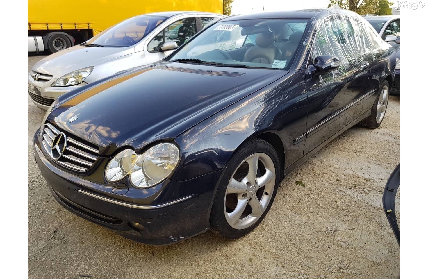 Mercedes W209 - CLK-class 270 cdi fekete bontott minden alkatrésze ela