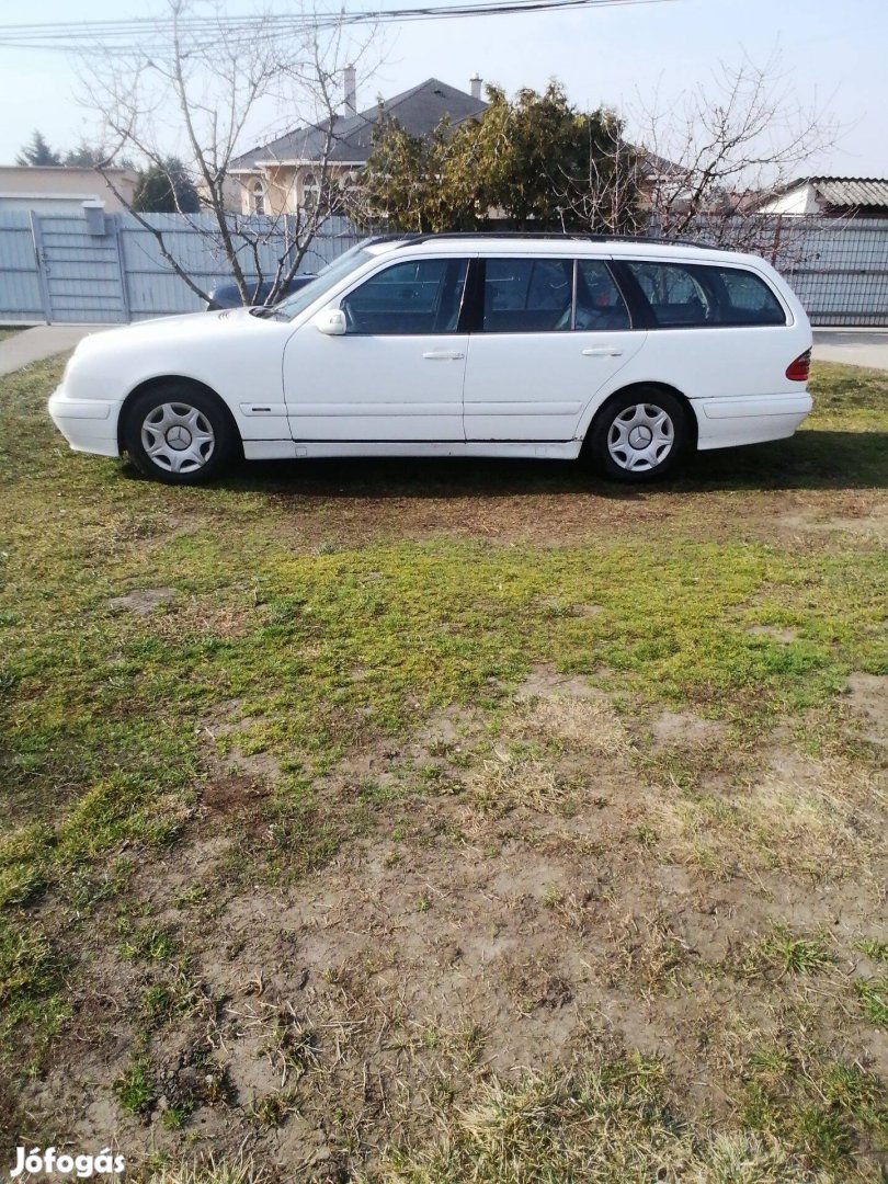 Mercedes W210 E220 cdi facelift automata kombi alkatrészek eladók
