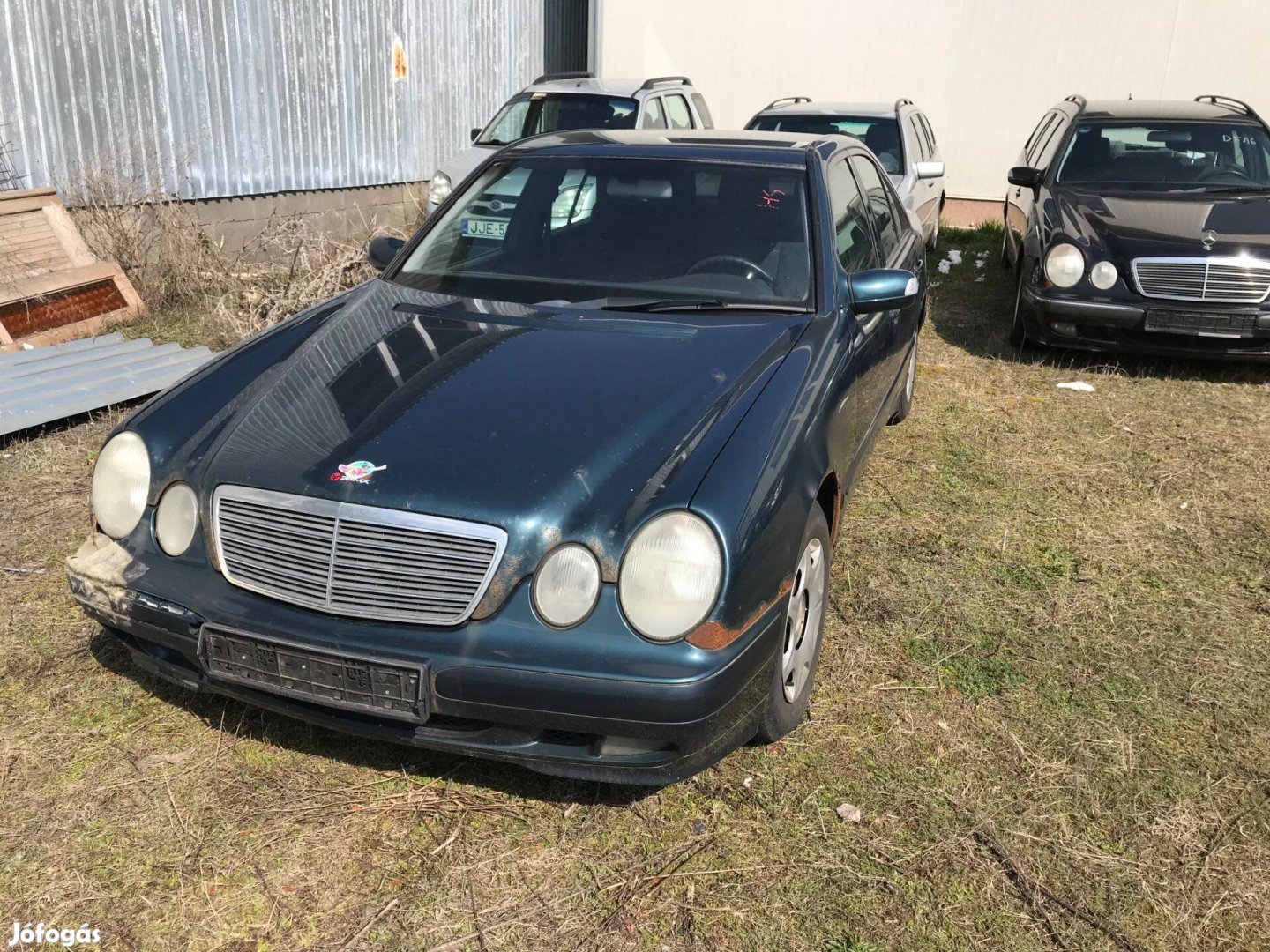 Mercedes W210 - E-class 220 cdi 2000 bontott mindene eladó