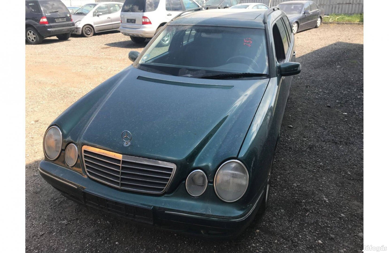 Mercedes W210 - E-class 270 cdi kombi bontott minden alkatrésze eladó