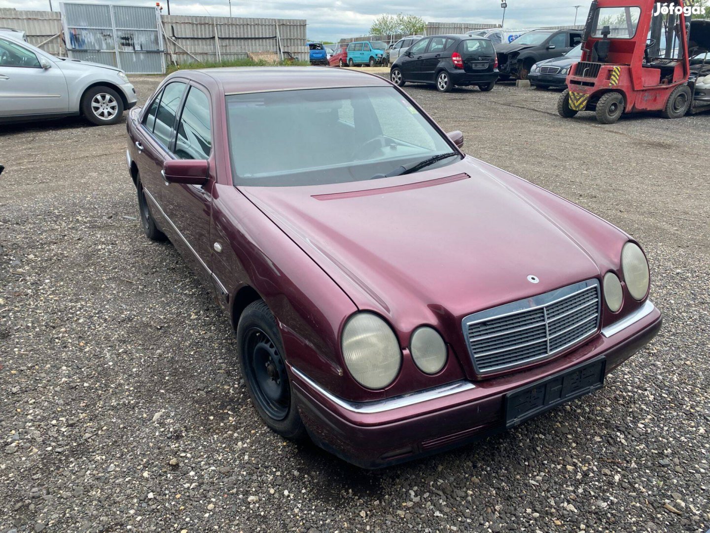 Mercedes W210 - E-class 2.9 TD bontott minden alkatrésze eladó