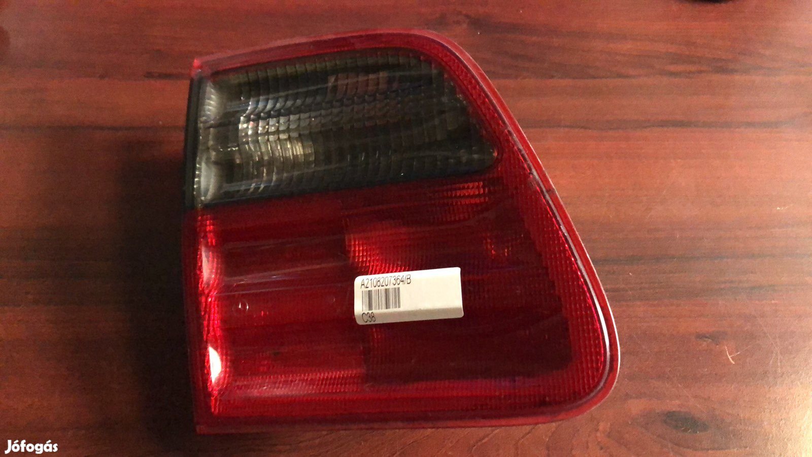 Mercedes W210 bal belső, hátsó lámpa A2108207364 eladó