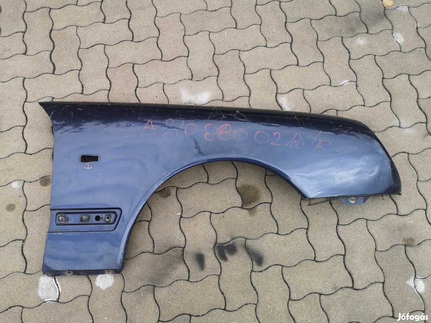 Mercedes W210 jobb első sárvédő A2108800218 eladó