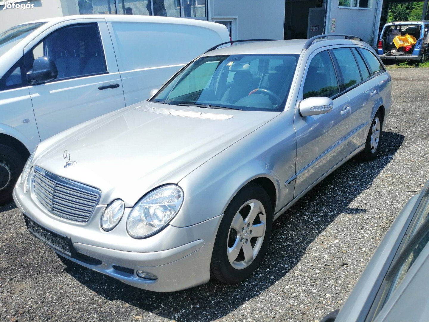 Mercedes W211 - E-class 220 cdi kombi bontott minden alkatrésze eladó